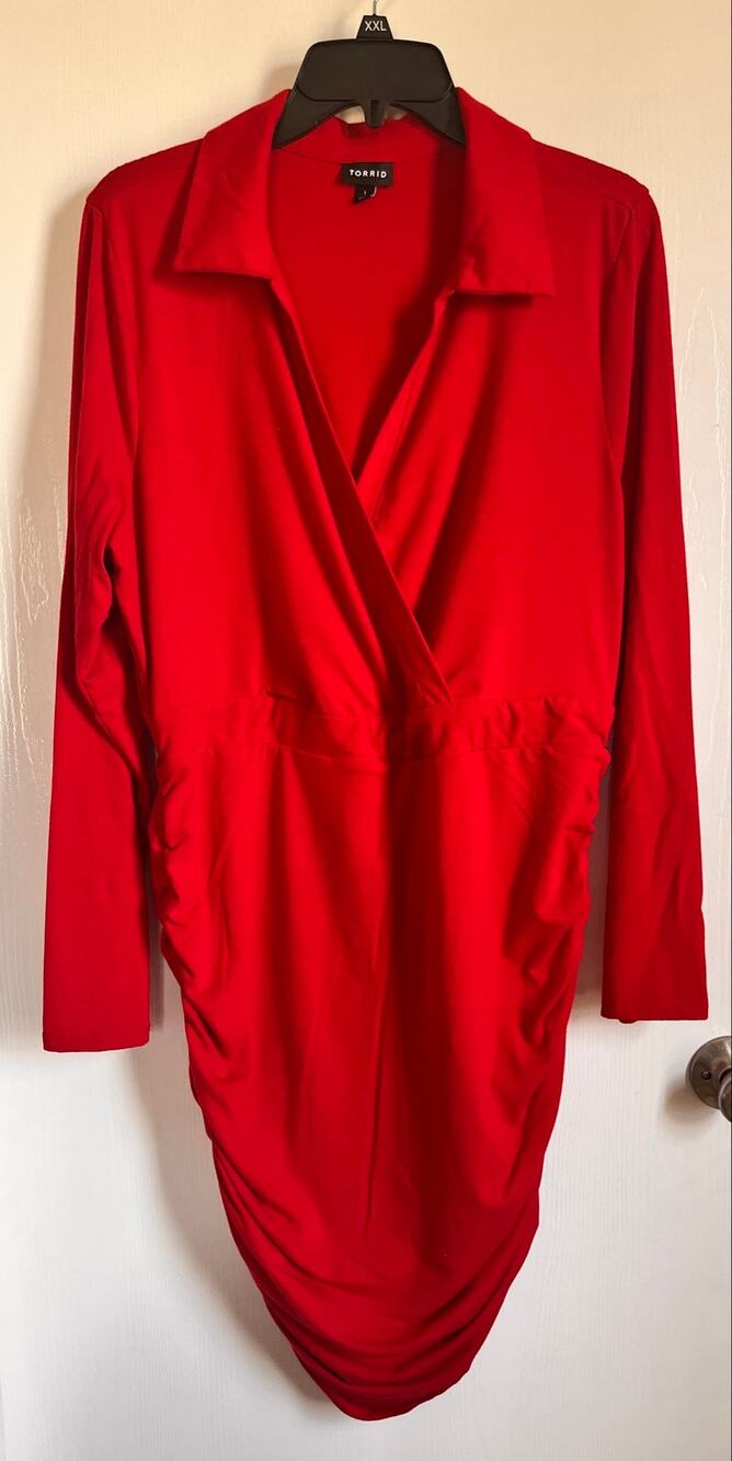 TORRID Red Long Sleeve Shirt Collar Surplice Ruched Bodycon Mini Dress Size 1X